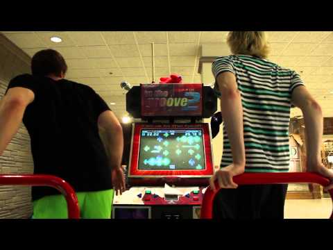 NewBlue22 vs. Aoreo - Bee Man (Random) - D.O.W.N.S. 5