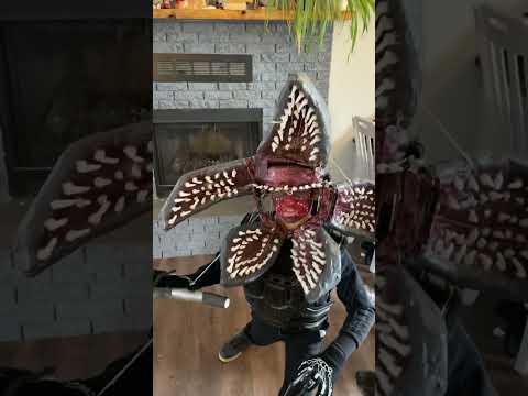 Stranger things demogorgon Halloween costume #fyp #short #halloween #strangerthings #creepy