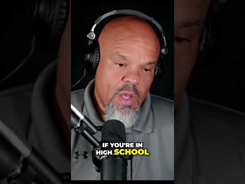 Green Berets vs. Navy SEALs The Tough Choice #navyseal #army #motivation #specialforces