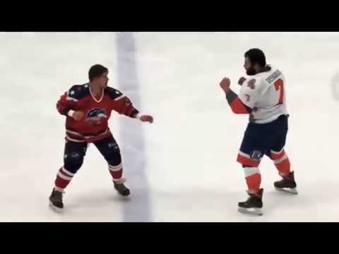 brawl La Tuque Vs Donnacona 18 jan 19 (angle 2)