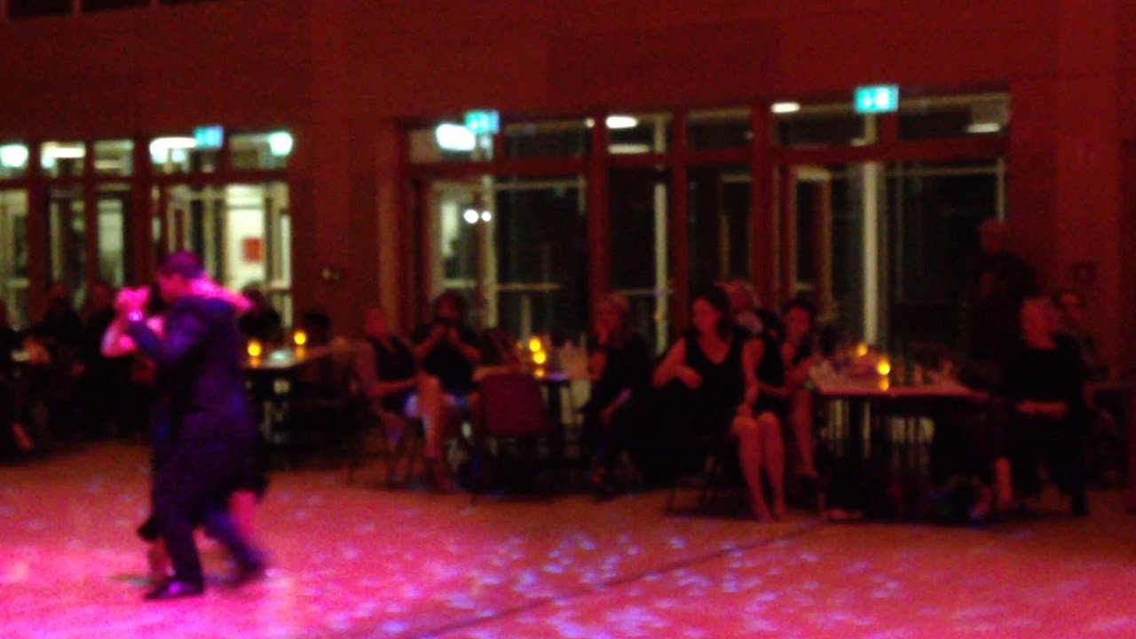 Video thumbnail for Cynthia Fattori y Octavio Fernandez y la Juan D arienzo