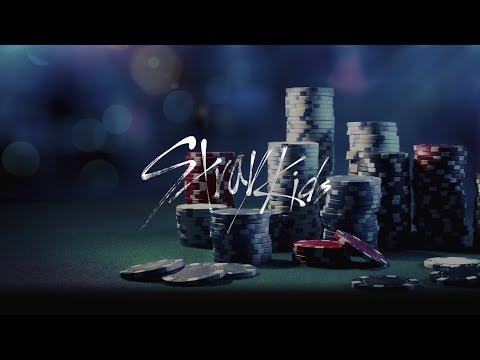 Stray Kids "New Face (180802 KMF Special Stage - PSY Cover)" in Costumes with Line Distribution