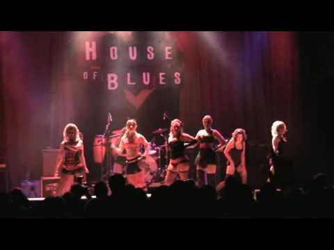 The Caburlesque Kittens in Dark Burlesque at House of Blues