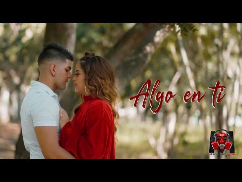DamarisCrs - Algo En Ti (Video Oficial)