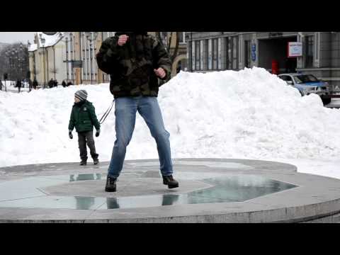 Harlem Shake w Białymstoku - człowiek-koń