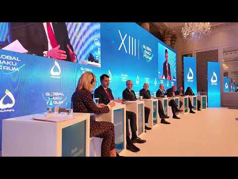 Bakan Murat Kurum, Küresel Bakü Forumu'na katıldı