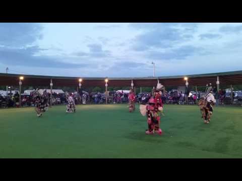 Battle River - Twin Buttes Powwow 2015 Chicken Dance