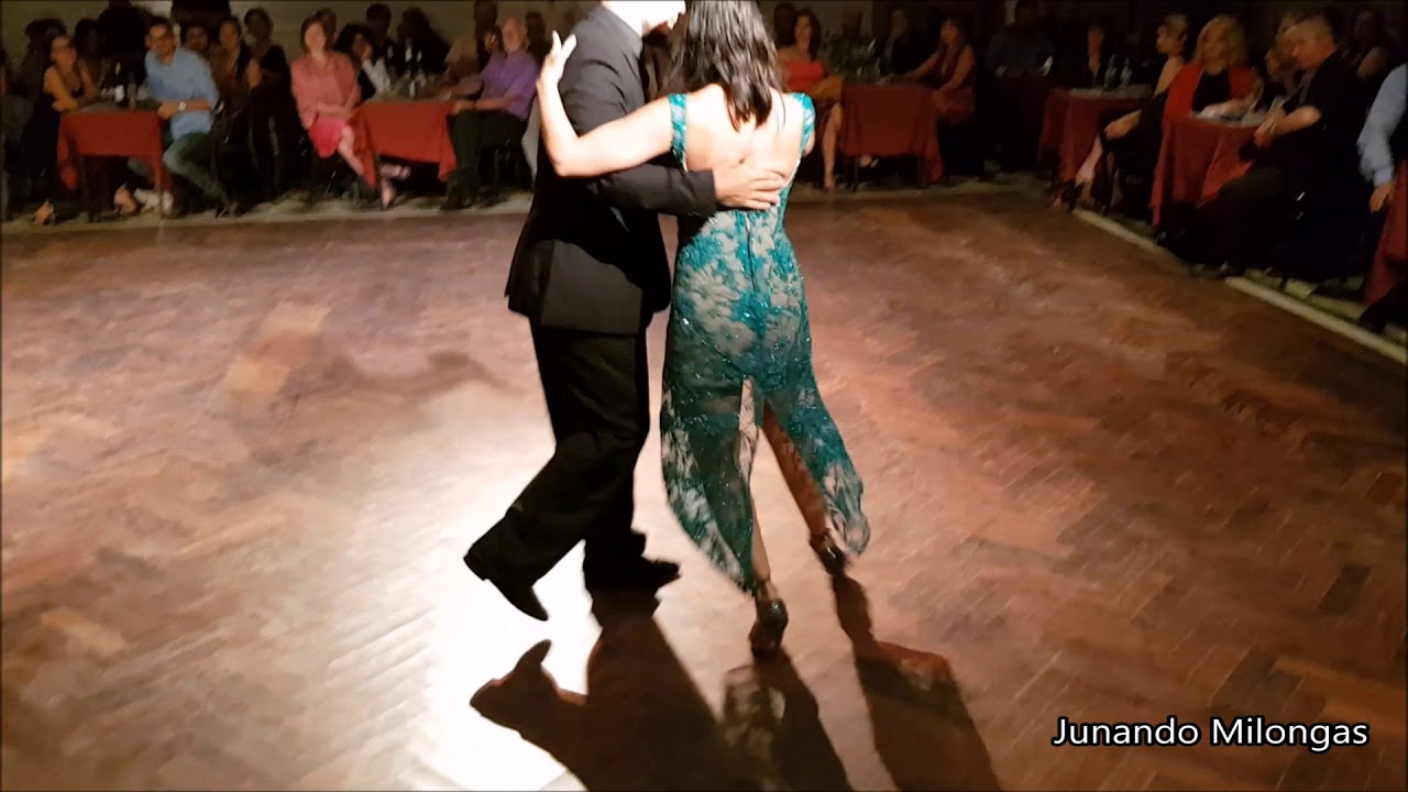 DANIELA BARRIA & JULIAN VILARDO "Mi morocha"