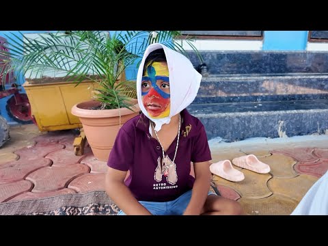 The ghost's son wants ice cream 🫢