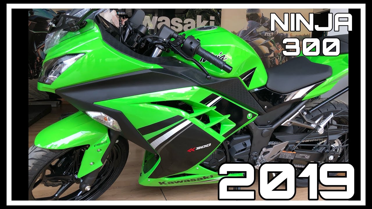 KAWASAKI NINJA 300 | 2019 | Hands On Review | Lime Green & Moon Dust Grey