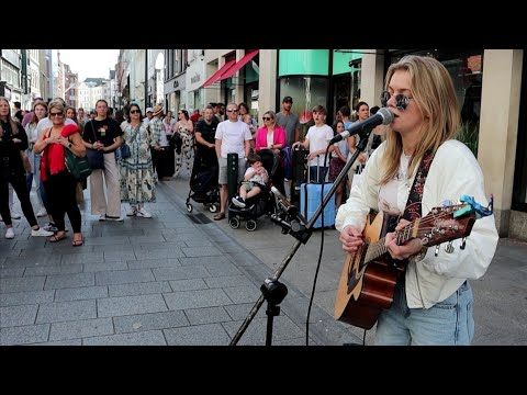 The Cranberries (Linger) Beautifully Performed by Zoe Clarke.