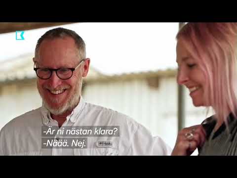 Kunskapskanalen vinjett, modern hallåa och trailer.