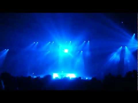 Flux Pavilion - Smack my bitch up (Prodigy) [I Love Techno 2012]