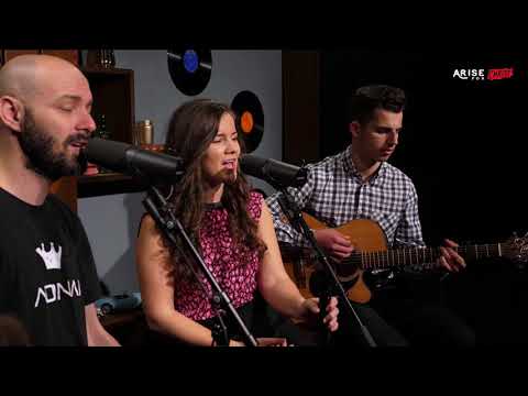 Larisa Pantea & Adi Kovaci | Tu ești Domn (Cover)