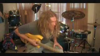 Video thumbnail for B.C. Rich Gunslinger Retro review/demo by devogaliano