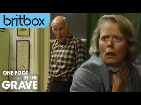 Victor Finds a Dead Cat in the Freezer | One Foot in the Grave