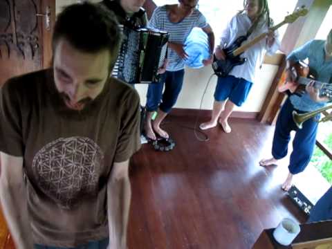 Agnaje Swaahaa Acoustic Jam on Bali