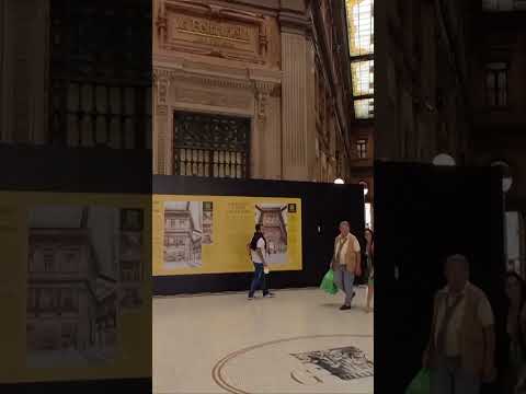 Galleria Alberto Sordi em Roma, Itália - Heart of Rome Tour (Rick Steves Audio Tour) Itália