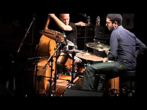 LIVE Avishai Cohen trio en Madrid, Amir Bresler drum solo