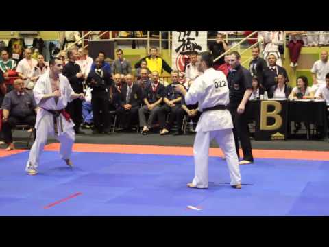 Rózsa Gábor vs Eystathios Papavlahos European Championship Shinkyokushin 2012