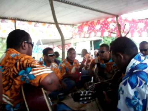 Salusalu Vono Kei Vuna - Dodomo Lei ..