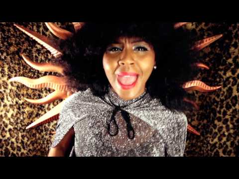 Cool Million Feat. Kiki Kyte - Good Time  - Directed by Ron T. Young