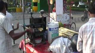 preview picture of video 'Sugar Cane Drink in Chandigarh India'