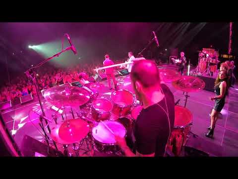 Lloran las Rosas; Tour Mijares & Cristian Castro, El Paso Tx, Ivan Nuñez on drums