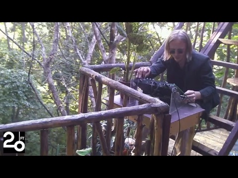 Strukturator live from treehouse @ 20ft Radio