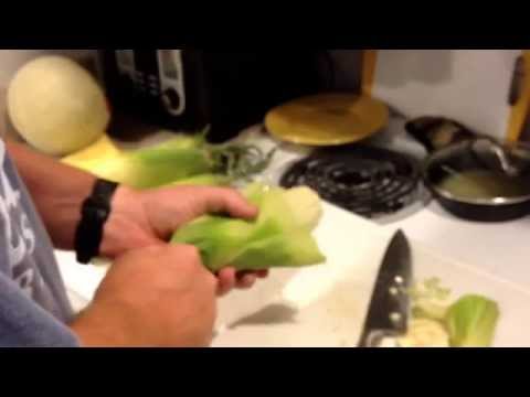 Shucking corn the easy way with Chef Paul
