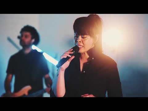 I put a spell on you - Screamin' Jay Hawkins. Covered by Karen Lee Andrews.