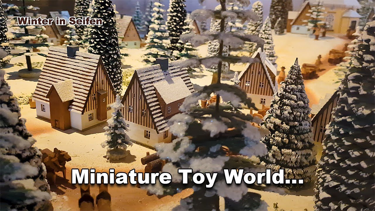 Karuizawa Erz Toy Museum.Many Wooden Toys.Big doll and miniature town.4K walk through.