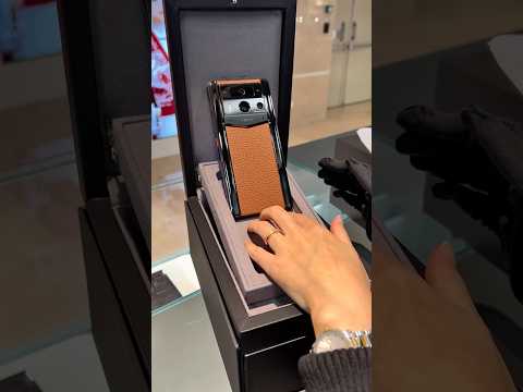 Metavertu 2 brown calfskin Vertu phone #unboxing #vertu #smartphone #fashion #luxuryphone