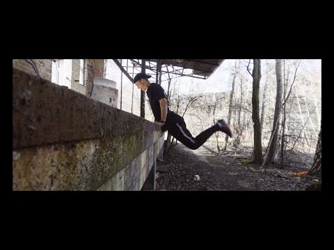 Skupina Astronawt - Parkour [Official Music Video]