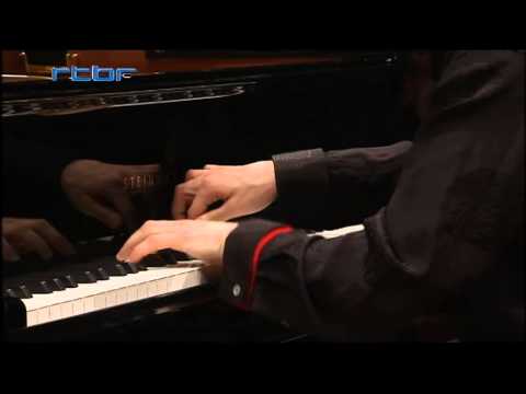 Boris Giltburg plays Mozart Concerto No. 15 in B-flat Major, K450 -- third movement