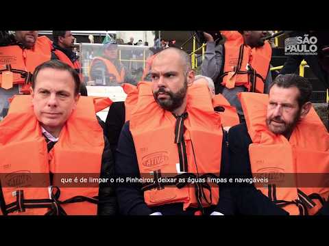 Governo inicia testes com ecobarcos para coleta de lixo no rio Pinheiros