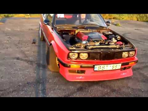 BMW E30 V8 Burnout [HD]