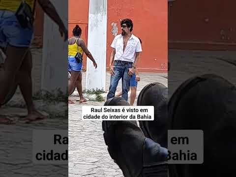 Não, Raul Seixas (ou o seu sósia) não estava em Piritiba, foi em Gandu mesmo 🤣