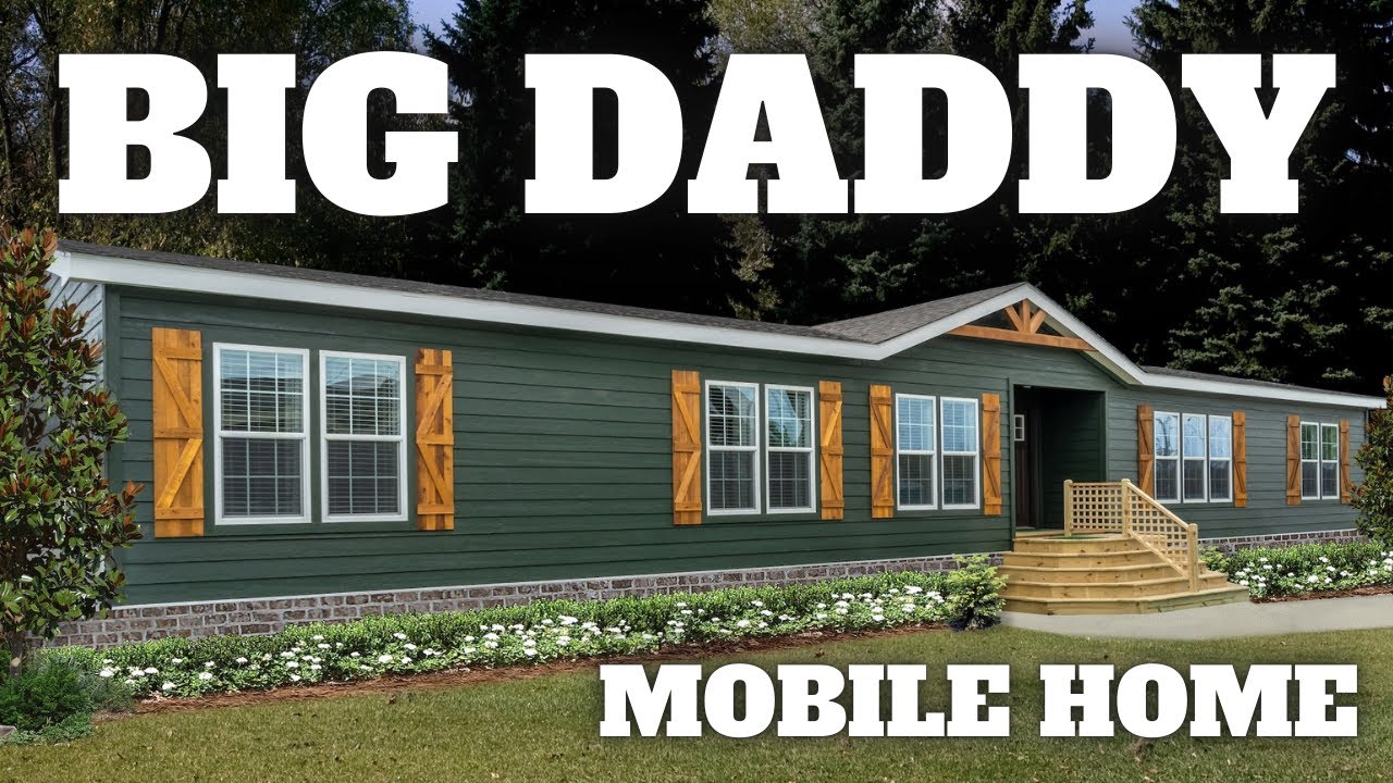 Not only BIG, this mobile home has a EXTRAORDINARY floor plan! Prefab House Tour