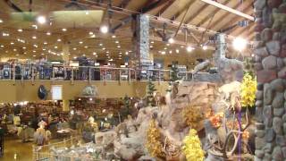 preview picture of video 'Schindler Glass Hydraulic elevator #3 @ Cabela's Hammond IN'