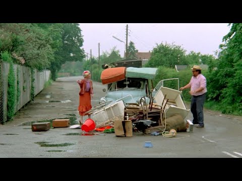 Olsen-banden deruda' (1977) - Yvonnes biljagt med kørelæreren og Kjeld og Benny på bagsædet (del 2)