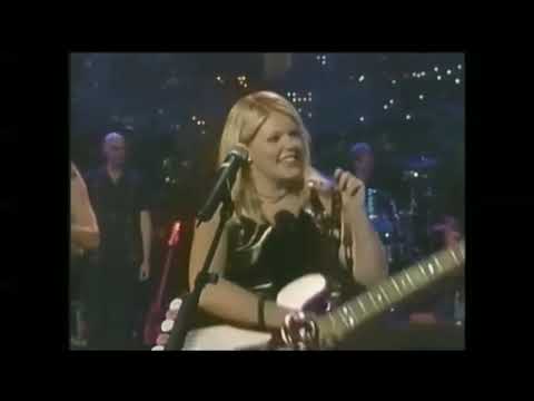 Dixie Chicks | Goodbye Earl (Live)