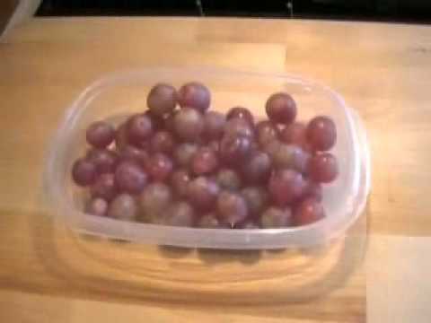 download lagu mp3 mp4 Uvas Congeladas, download lagu Uvas Congeladas gratis, unduh video klip Uvas Congeladas