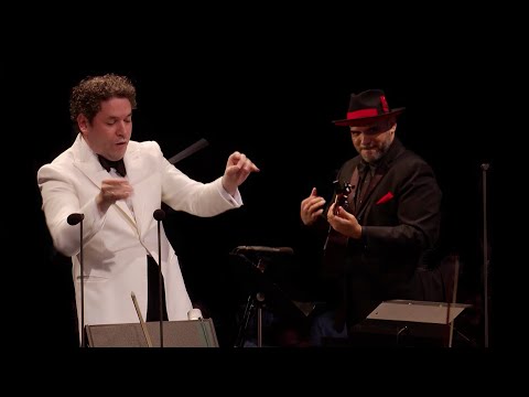 Jorge Glem and Gustavo Dudamel perform "Odisea" (excerpt) at the Hollywood Bowl