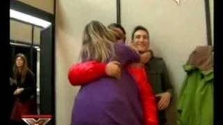 X Factor 2 - 23.3.09 - Baci e abbracci per Ambra Marie, Giops, Serena, Elisa, Enrico e i Farias