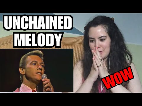 Venezuela Girl FIRST TIME HEARING Righteous Brothers - Unchained Melody