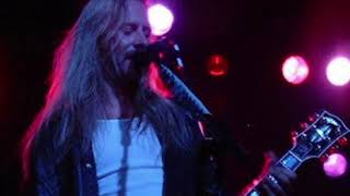 Jerry Cantrell- Keep The Light On (Live)