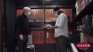 Video thumbnail for Godin 5th Avenue Uptown T-Armond by Musique Gagné
