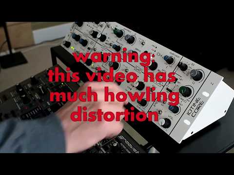 IOTINE CORE 4 distorting a pad