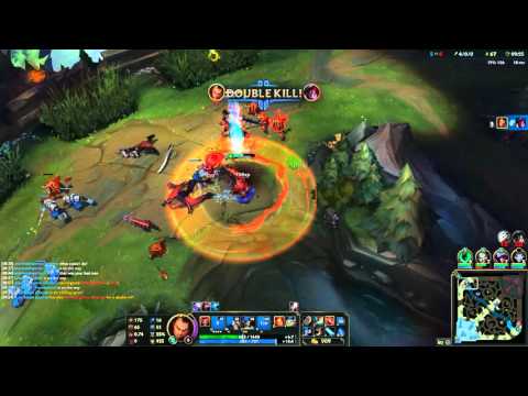 Darius dunking top lane vs Aatrox and carries the game